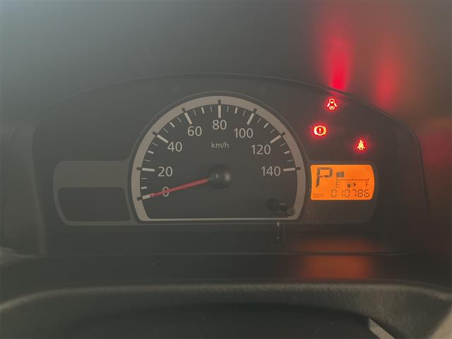 NV100クリッパーバン DX GLパッケージ 1年保証付・禁煙車・ハイルーフ・ラジオデッキ・AM/FM・パワーウィンドウ・パワーステアリング・両側スライドドア・エアコン・ドリンクホルダー・キーレスエントリー・ドラレコ・ラバーマット・サイドバイザー(10枚目)