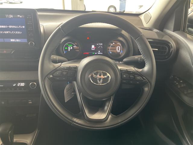 ヤリスクロス ハイブリッドＧ　１年保証付・禁煙車・ＬＥＤオートライト・ナビ・ＴＶ・Ｂｌｕｅｔｏｏｔｈ・ＡｐｐｌｅＣａｒＰｌａｙ・ＵＳＢ・バックモニター・トヨタセーフティ・クルーズコントロール・クリアランスソナー・純正１６インチＡＷ（9枚目）