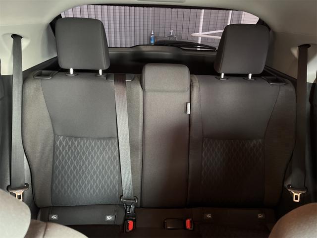 ヤリスクロス ハイブリッドＧ　１年保証付・禁煙車・ＬＥＤオートライト・ナビ・ＴＶ・Ｂｌｕｅｔｏｏｔｈ・ＡｐｐｌｅＣａｒＰｌａｙ・ＵＳＢ・バックモニター・トヨタセーフティ・クルーズコントロール・クリアランスソナー・純正１６インチＡＷ（52枚目）