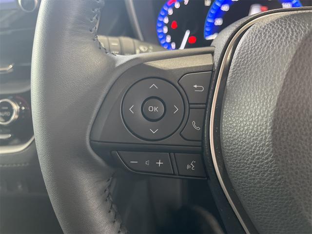 カローラクロス ハイブリッド Z 1年保証付・禁煙車・ブラインドスポットモニター・パノラミックビューモニター・9型ナビ・Bluetooth・トヨタセーフティ・クルーズコントロール・パワーバックドア・シートヒーター・パワーシート・ETC(11枚目)