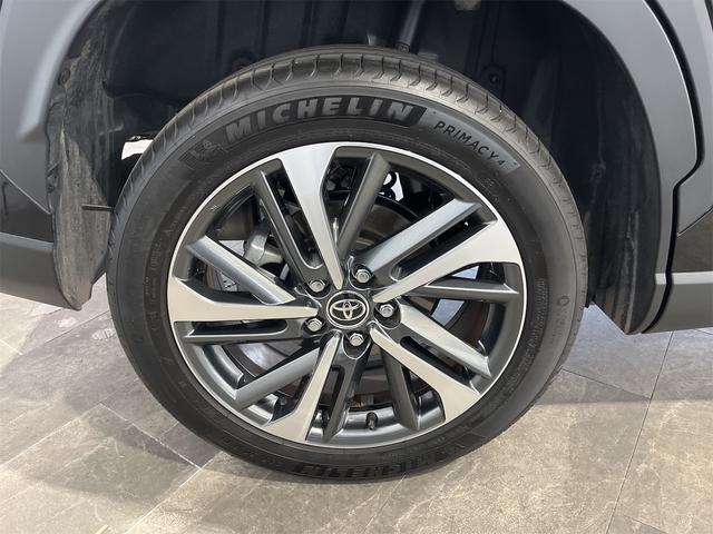 カローラクロス ハイブリッド Z 1年保証付・禁煙車・ブラインドスポットモニター・パノラミックビューモニター・9型ナビ・Bluetooth・トヨタセーフティ・クルーズコントロール・パワーバックドア・シートヒーター・パワーシート・ETC(57枚目)