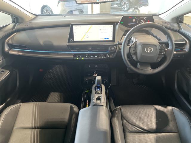 プリウス Ｚ　１年保証付・デジタルインナーミラー・ブラインドスポットモニター・前後ドラレコ・純正ナビ・ＴＶ・Ｂｌｕｅｔｏｏｔｈ・パノラミックビューモニター・トヨタセーフティ・トヨタチームメイト・クルーズコントロール（8枚目）