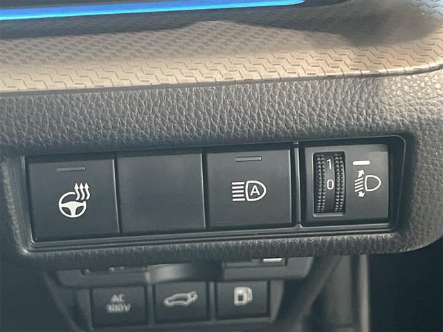 プリウス Ｚ　１年保証付・デジタルインナーミラー・ブラインドスポットモニター・前後ドラレコ・純正ナビ・ＴＶ・Ｂｌｕｅｔｏｏｔｈ・パノラミックビューモニター・トヨタセーフティ・トヨタチームメイト・クルーズコントロール（15枚目）