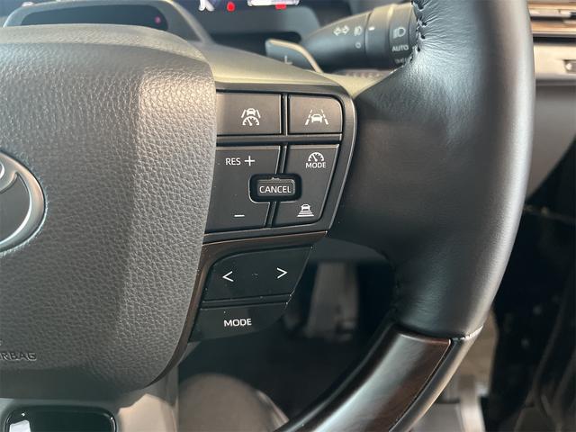 アルファードハイブリッド Ｚ　１年保証付・禁煙車・トヨタチームメイト・ムーンルーフ・ユニバーサルステップ・デジタルインナーミラー・フリップダウンモニター・ＴＶ・クルーズコントロール・ブラインドスポットモニター・両側パワースライド（12枚目）