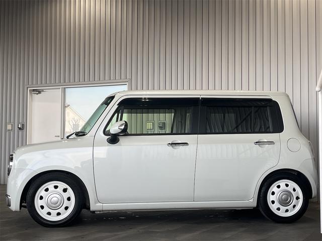 アルトラパンショコラ Ｘ　１年保証付・禁煙車・１オーナー・ＢＬＩＴＺ車高調・純正ナビ・ＴＶ・ＣＤ・ＤＶＤ・Ｂｌｕｅｔｏｏｔｈ・アイドリングストップ・ＨＩＤオートライト・ベージュレザーシート・本革巻ステアリング・ウィンカーミラー（24枚目）