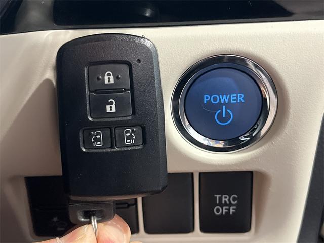 ノア ハイブリッドＧ　１年保証付・禁煙車・両側パワースライド・ナビ・ＴＶ・ＤＶＤ・Ｂｌｕｅｔｏｏｔｈ・バックモニター・トヨタセーフティ・クルーズコントロール・クリアランスソナー・シートヒーター・ＬＥＤオートライト・ＥＴＣ（15枚目）