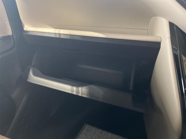 ノア ハイブリッドＧ　１年保証付・禁煙車・両側パワースライド・ナビ・ＴＶ・ＤＶＤ・Ｂｌｕｅｔｏｏｔｈ・バックモニター・トヨタセーフティ・クルーズコントロール・クリアランスソナー・シートヒーター・ＬＥＤオートライト・ＥＴＣ（46枚目）