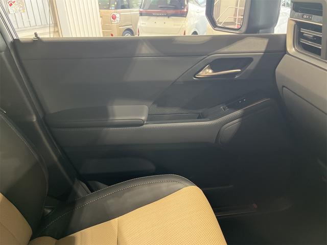 ＧＸ ＧＸ５５０　オーバートレイル＋　１年保証付・禁煙車・１オーナー・デジタルインナーミラー・前後ドラレコ・ムーンルーフ・純正ナビ・ＴＶ・Ｂｌｕｅｔｏｏｔｈ・パノラミックビューモニター・白黒ハーフレザーシート・クールボックス・おくだけ充電（44枚目）