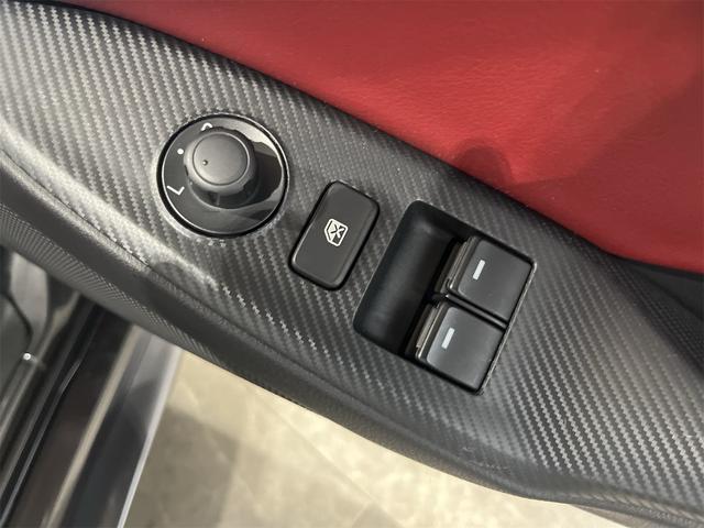 ロードスターＲＦ ＶＳ　バーガンディ・セレクション　１年保証付・禁煙車・１オーナー・レッドブレーキキャリパー・純正１７インチＡＷ・ナビ・ＴＶ・Ｂｌｕｅｔｏｏｔｈ・バックモニター・ｉアクティブ・クルーズコントロール・シートヒーター・赤レザーシート・ＥＴＣ（39枚目）