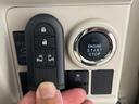 キャデラック、シボレー、ハマー、フォード、クライスラージープ、ダッチ、テスラ、メルセデスベンツ、スマート、BMW、BMWアルピナ、アウディ、フォルクスワーゲン、ポルシェ、メルセデスマイバッハ →