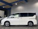 最近人気の高い車両も多数展示、販売しております!                                                                           →
