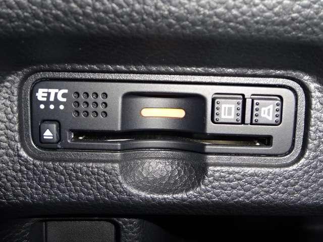 G・Lターボホンダセンシング ワンオーナー ナビ リアカメラ 両電動ドア キーフリー ワンオーナ ESC LEDヘッド ターボ車 バックカメ メモリナビ 地デジ ナビTV クルコン ETC スマートキー アルミ ベンチシート CD(19枚目)
