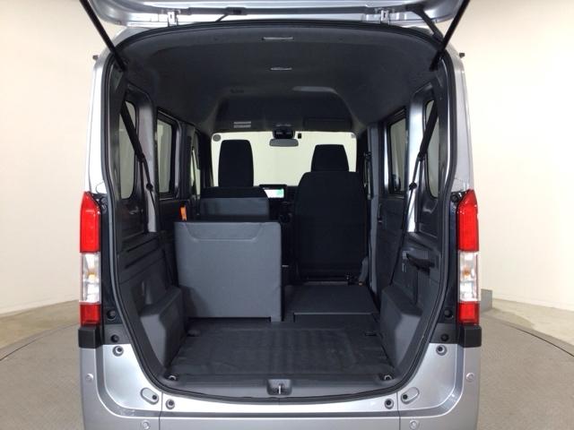 Ｎ－ＶＡＮ Ｇ　デモカーＵＰ・フルセグ・メモリナビ・ＥＣＯＮスイッチ・キーレス・ＥＴＣ　ナビＴＶ　誤発進抑制装置　運転席エアバック　ワンオーナー車　横滑防止装置　エコモード　前席パワーウィンドウ　アクティブクルーズ（13枚目）