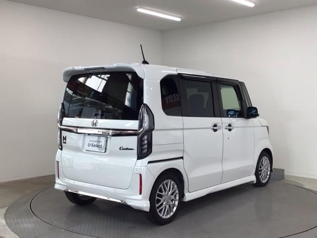 Ｎ－ＢＯＸカスタム Ｌターボ　ＬＥＤ・フルセグ・メモリナビ・バックカメラ・純正ＡＷ・シートヒーター・ＥＴＣ　地デジチューナー　衝突軽減ブレーキサポート　ＬＥＤヘッドライ　１オーナー　アイドリングＳ　ターボエンジン　ＰＳ　エアバック（4枚目）