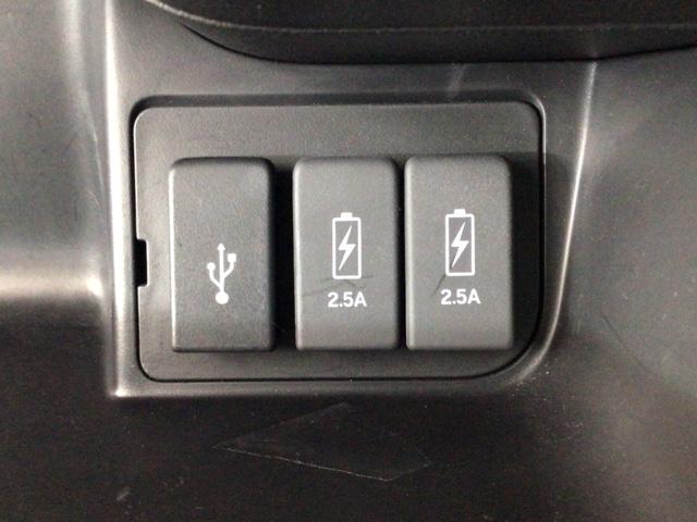 Ｎ－ＢＯＸカスタム Ｌターボ　ＬＥＤ・フルセグ・メモリナビ・バックカメラ・純正ＡＷ・シートヒーター・ＥＴＣ　地デジチューナー　衝突軽減ブレーキサポート　ＬＥＤヘッドライ　１オーナー　アイドリングＳ　ターボエンジン　ＰＳ　エアバック（9枚目）