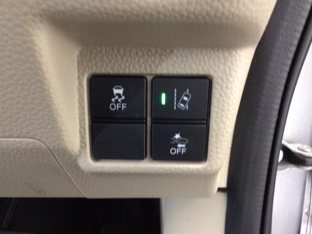 Ｎ－ＢＯＸ Ｇホンダセンシング　ＬＥＤ・フルセグ・メモリナビ・バックカメラ・ＥＣＯスイッチ・スマートキー　禁煙　盗難防止システム　ＥＴＣ付　ナビＴＶ　スマキー　ＤＶＤ再生機能　横滑り防止　ＵＳＢ　パワーウィンドウ　ＡＡＣ　地デジＴＶ（7枚目）