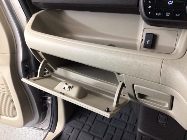 Ｎ－ＢＯＸ Ｇホンダセンシング　ＬＥＤ・フルセグ・メモリナビ・バックカメラ・ＥＣＯスイッチ・スマートキー　禁煙　盗難防止システム　ＥＴＣ付　ナビＴＶ　スマキー　ＤＶＤ再生機能　横滑り防止　ＵＳＢ　パワーウィンドウ　ＡＡＣ　地デジＴＶ（21枚目）