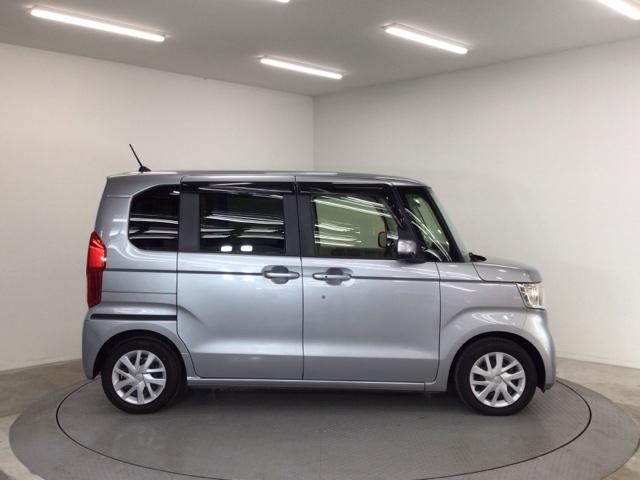 Ｎ－ＢＯＸ Ｇホンダセンシング　ＬＥＤ・フルセグ・メモリナビ・バックカメラ・ＥＣＯスイッチ・スマートキー　禁煙　盗難防止システム　ＥＴＣ付　ナビＴＶ　スマキー　ＤＶＤ再生機能　横滑り防止　ＵＳＢ　パワーウィンドウ　ＡＡＣ　地デジＴＶ（25枚目）