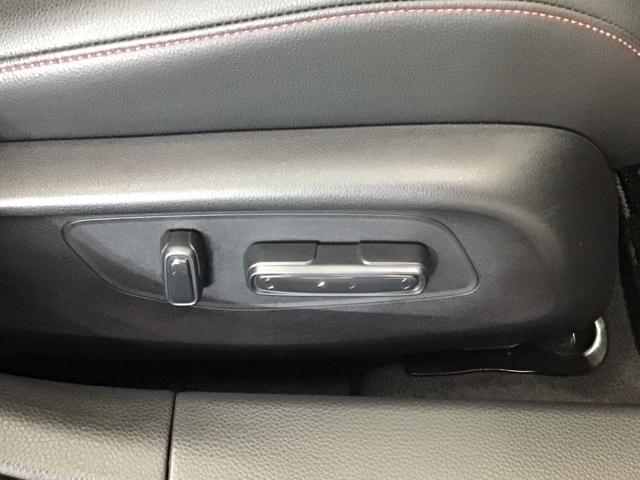 シビック ｅ：ＨＥＶ　ＬＥＤ・フルセグ・メモリナビ・バックカメラ・純正ＡＷ・ホンダＣＯＮＮＥＣＴ　盗難防止システム　クリアランスソナー　オートクルーズコントロール　地デジフルセグ　後カメラ　１オーナー車　ＵＳＢポート　禁煙（21枚目）