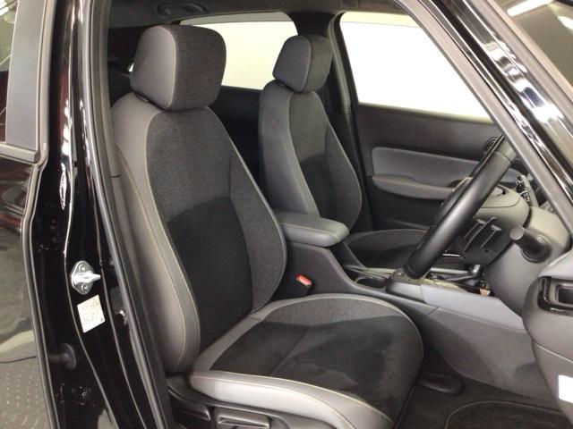 フィット ｅ：ＨＥＶＲＳ　デモカーＵＰ・ＬＥＤ・フルセグ・メモリナビ・純正ＡＷ・ホンダＣＯＮＮＥＣＴ　エアバッグ　ナビ＆ＴＶ　パワーウィンドウ　助手席エアバッグ　Ｄレコ　フルセグテレビ　ＬＥＤヘッドランプ　セキュリティアラーム（15枚目）