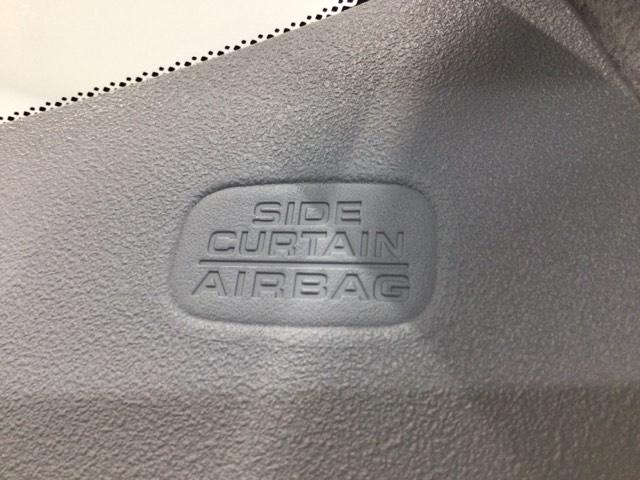 フィット ｅ：ＨＥＶＲＳ　デモカーＵＰ・ＬＥＤ・フルセグ・メモリナビ・純正ＡＷ・ホンダＣＯＮＮＥＣＴ　エアバッグ　ナビ＆ＴＶ　パワーウィンドウ　助手席エアバッグ　Ｄレコ　フルセグテレビ　ＬＥＤヘッドランプ　セキュリティアラーム（28枚目）