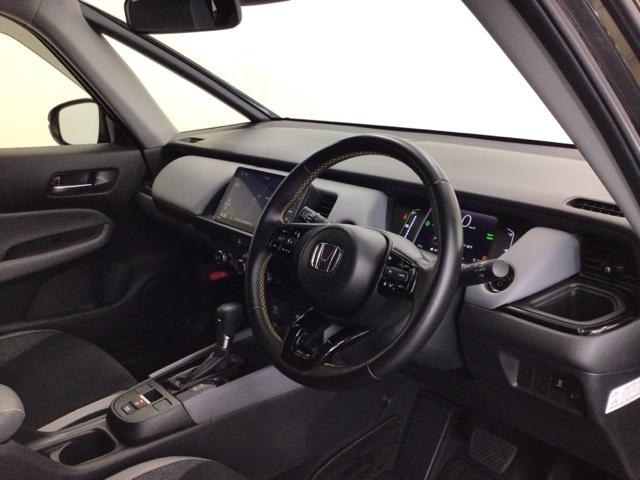 フィット ｅ：ＨＥＶＲＳ　デモカーＵＰ・ＬＥＤ・フルセグ・メモリナビ・純正ＡＷ・ホンダＣＯＮＮＥＣＴ　エアバッグ　ナビ＆ＴＶ　パワーウィンドウ　助手席エアバッグ　Ｄレコ　フルセグテレビ　ＬＥＤヘッドランプ　セキュリティアラーム（39枚目）