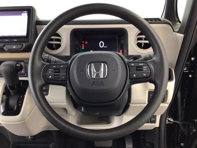 Ｎ－ＢＯＸ ベースグレード　デモカーＵＰ・ＬＥＤ・フルセグ・メモリナビ・純正ＡＷ・ホンダＣＯＮＮＥＣＴ　衝突軽減システム　スマートキ－　カーテンエアバック　イモビライザー　ＥＣＯモード　横滑り防止　オートクルーズ　キーフリー（17枚目）