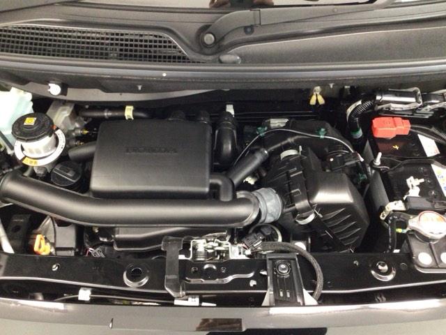 Ｎ－ＢＯＸ ベースグレード　デモカーＵＰ・ＬＥＤ・フルセグ・メモリナビ・純正ＡＷ・ホンダＣＯＮＮＥＣＴ　衝突軽減システム　スマートキ－　カーテンエアバック　イモビライザー　ＥＣＯモード　横滑り防止　オートクルーズ　キーフリー（20枚目）