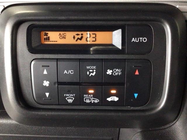 【オートエアコン】汗ばむ夏・ジメジメする梅雨時・冷え冷えする冬も快適☆♪　簡単操作で、春夏秋冬　一年中快適です♪お好みの温度をセットするだけで、エアコンの風量などを自動でコントロールします♪☆