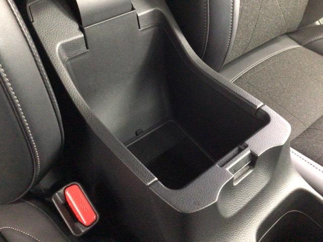 ヴェゼル e:HEVZ LED・フルセグ・メモリナビ・バックカメラ・純正AW・ホンダCONNECT 衝突回避支援ブレーキ機能 1オナ スマキ Pトランク フルオートエアコン エアバッグ 両席エアバック Rカメ LEDランプ(36枚目)