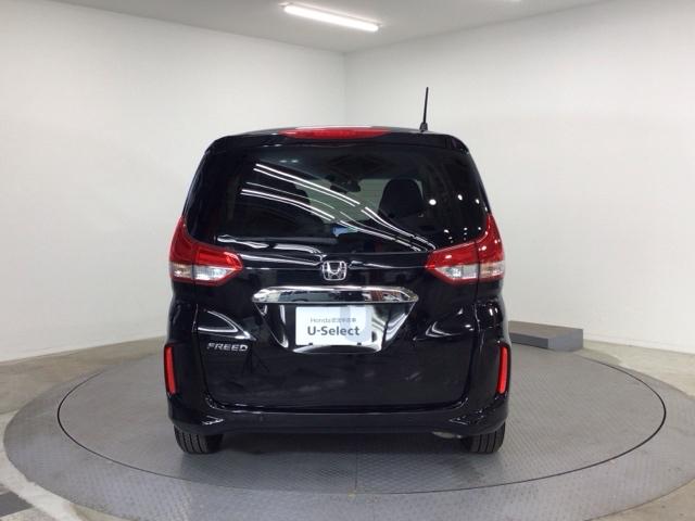 車が大好きなスタッフが心をこめて接客いたします。お客様一人一人のお車に対する思いや気持ちをうかがい、充実した時間が過ごせるよう努めます。