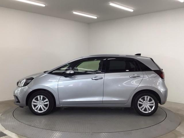 フィット e:HEVホーム LED・フルセグ・メモリナビ・バックカメラ・ホンダCONNECT・ETC 前後誤発進抑制機能 クリソナ 助手席エアバッグ 運転席エアバッグ アイドリングストップ LEDライト USB接続 ABS(29枚目)