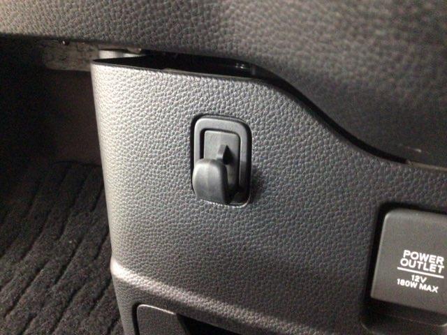 Ｎ－ＢＯＸカスタム Ｇ・Ｌターボホンダセンシング　ＬＥＤ・フルセグ・メモリナビ・ＤＶＤ・ＣＤ・バックカメラ・純正ＡＷ・ＥＴＣ　両側ＰＷスライドドア　Ｂモニタ　Ｉストップ　セキュリティー　ＵＳＢ接続　クルーズコントロール　ナビＴＶ　キーレスエントリー（19枚目）