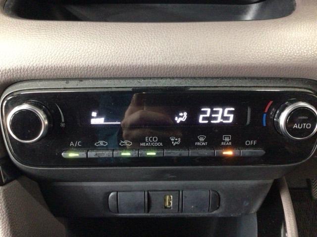 ヤリス G LED・ディスプレイオーディオ・スマートキー・バックカメラ・USB・ETC バックモニタ- 誤発進抑制機能 USB接続 地デジフルセグTV 禁煙車 オートライト 1オーナー車 盗難防止装置 キーレス(18枚目)