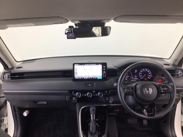 ヴェゼル ｅ：ＨＥＶＺ　ＬＥＤ・フルセグ・メモリナビ・電動リアゲート・純正ＡＷ・シートヒーター・ＥＴＣ　衝突回避支援ブレーキ機能　１オナ　スマキ　Ｐトランク　フルオートエアコン　エアバッグ　両席エアバック　Ｒカメ　ソナー（4枚目）