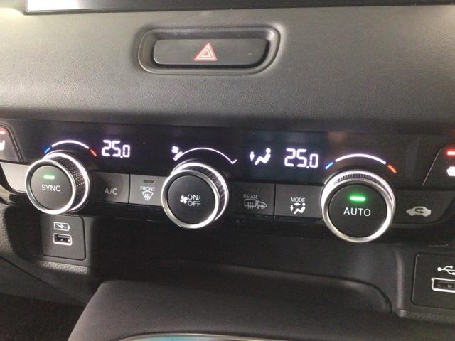 ヴェゼル ｅ：ＨＥＶＺ　ＬＥＤ・フルセグ・メモリナビ・電動リアゲート・純正ＡＷ・シートヒーター・ＥＴＣ　衝突回避支援ブレーキ機能　１オナ　スマキ　Ｐトランク　フルオートエアコン　エアバッグ　両席エアバック　Ｒカメ　ソナー（21枚目）