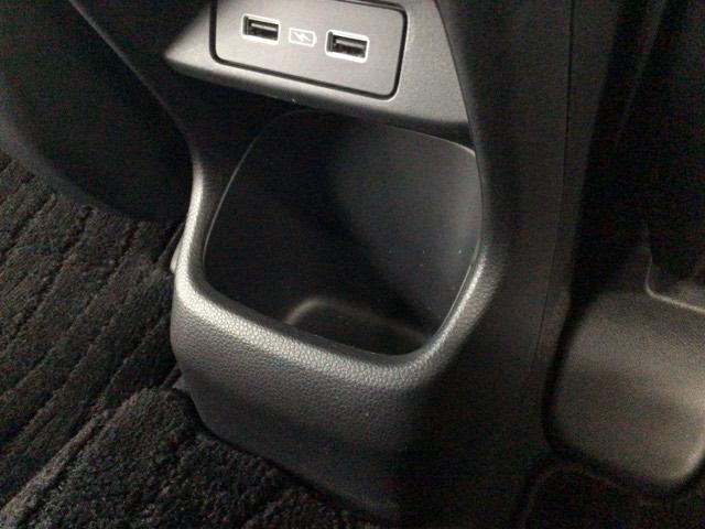 ヴェゼル ｅ：ＨＥＶＺ　ＬＥＤ・フルセグ・メモリナビ・電動リアゲート・純正ＡＷ・シートヒーター・ＥＴＣ　衝突回避支援ブレーキ機能　１オナ　スマキ　Ｐトランク　フルオートエアコン　エアバッグ　両席エアバック　Ｒカメ　ソナー（33枚目）