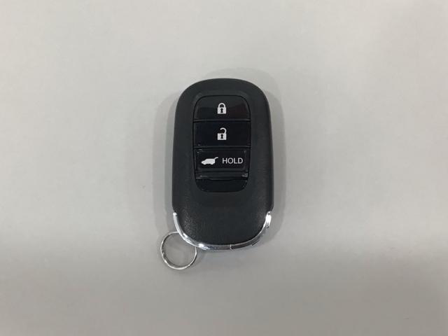 ヴェゼル ｅ：ＨＥＶＺ　ＬＥＤ・フルセグ・メモリナビ・電動リアゲート・純正ＡＷ・シートヒーター・ＥＴＣ　衝突回避支援ブレーキ機能　１オナ　スマキ　Ｐトランク　フルオートエアコン　エアバッグ　両席エアバック　Ｒカメ　ソナー（40枚目）