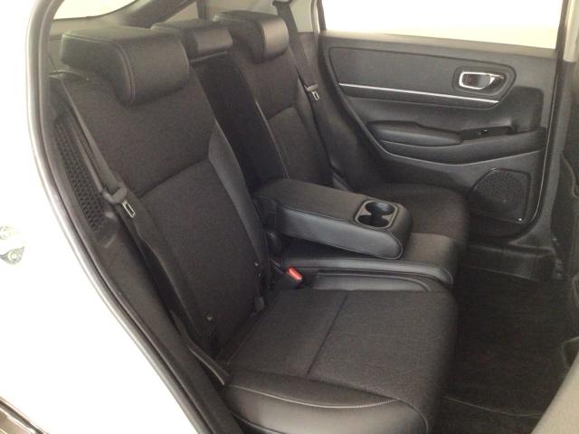 ヴェゼル ｅ：ＨＥＶＺ　ＬＥＤ・フルセグ・メモリナビ・電動リアゲート・純正ＡＷ・シートヒーター・ＥＴＣ　衝突回避支援ブレーキ機能　１オナ　スマキ　Ｐトランク　フルオートエアコン　エアバッグ　両席エアバック　Ｒカメ　ソナー（46枚目）