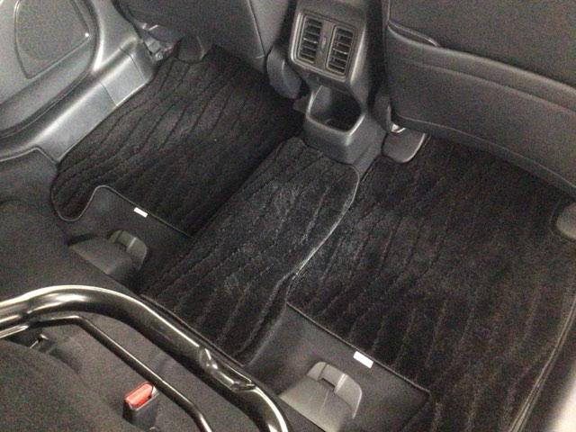 ヴェゼル ｅ：ＨＥＶＺ　ＬＥＤ・フルセグ・メモリナビ・電動リアゲート・純正ＡＷ・シートヒーター・ＥＴＣ　衝突回避支援ブレーキ機能　１オナ　スマキ　Ｐトランク　フルオートエアコン　エアバッグ　両席エアバック　Ｒカメ　ソナー（51枚目）