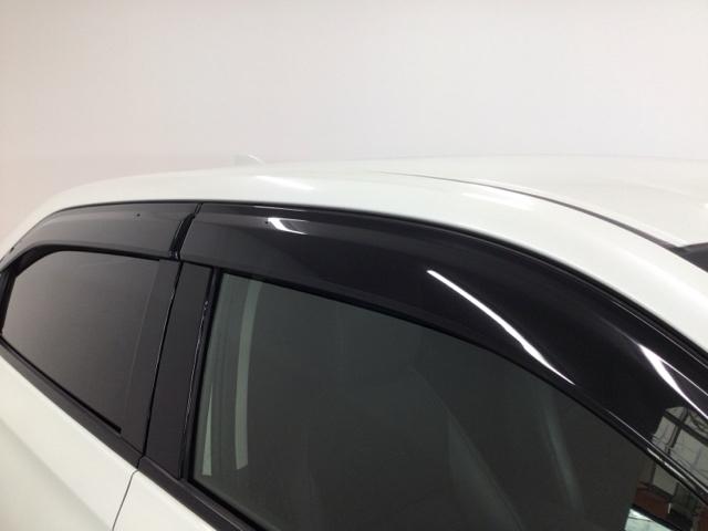 ヴェゼル ｅ：ＨＥＶＺ　ＬＥＤ・フルセグ・メモリナビ・電動リアゲート・純正ＡＷ・シートヒーター・ＥＴＣ　衝突回避支援ブレーキ機能　１オナ　スマキ　Ｐトランク　フルオートエアコン　エアバッグ　両席エアバック　Ｒカメ　ソナー（61枚目）