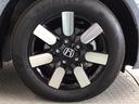 【アルミホイール】純正アルミホイール装備！足元を際立たせ、軽快な走りを演出します！印象もアップし、スタイルも引き締まります！スポーティーさの中にラグジュアリーを感じさせるデザインですね♪