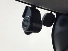 【ドライブレコーダー】もしもの衝突の時、あなたの走行状態をしっかりと記録するドライブレコーダーも付いているので、万が一の時にも安心です。 6