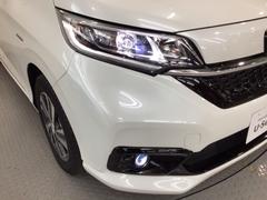 【ＬＥＤヘッドライト】ディスチャージヘッドライト（ＨＩＤ）と同等の明るさで、夜道や雨天走行が明るく視界良好！！　フォグライトも装備で、安心感さらにＵＰです♪安心ドライブを楽しんで下さい♪ 3