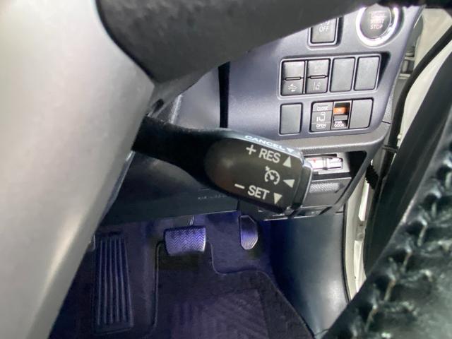 ノア Ｇ　ワンオーナー　ユーザー買取車　サンルーフ　プッシュスタート　スマートキー２個　アルパイン１１インチナビ　フルセグ　ブルートゥース　ＤＶＤビデオ　バックカメラ　１２．８インチフリップダウン　エアロパーツ（22枚目）