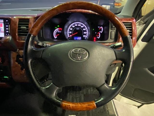 ハイエースワゴン グランドキャビン　１０人乗り　ユーザー買取車　パワースライド　ナビ　フルセグ　Ｂｌｕｅｔｏｏｔｈ　ＤＶＤビデオ再生　バックカメラ　ＥＴＣ　ＬＥＤライト　オートライト　リクライニングシート　ＡＣ１００Ｖ　コンビハンドル（14枚目）