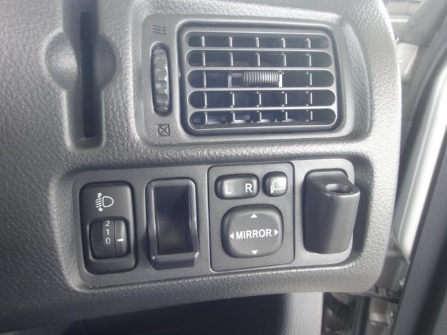 サクシードワゴン ＴＸ　Ｇパッケージ　買取車　禁煙車　ナビ　ＴＶ　ＥＴＣ　キーレス（9枚目）