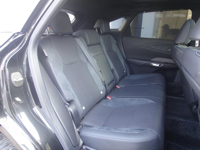 ＲＸ ＲＸ４５０ｈ＋　バージョンＬ　ＲＸ４５０ｈ＋　バージョンＬ（５名）ユーザー買取　ワンオーナー　禁煙車　全方位モニター（27枚目）