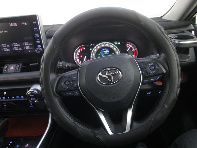 RAV4 アドベンチャー 買取車 禁煙車 サンルーフ ディスプレイオーディオ パワーシート シートベンチレーション パワーバックドア(18枚目)