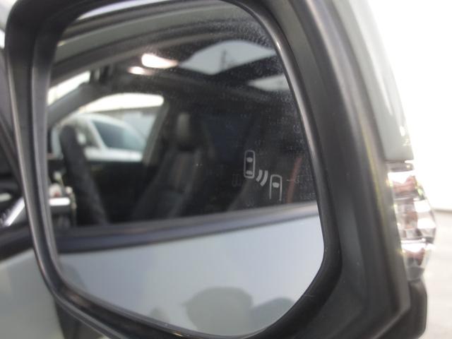 RAV4 アドベンチャー 買取車 禁煙車 サンルーフ ディスプレイオーディオ パワーシート シートベンチレーション パワーバックドア(32枚目)